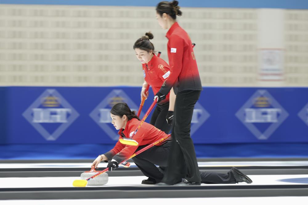 足球裁判规则误区解析